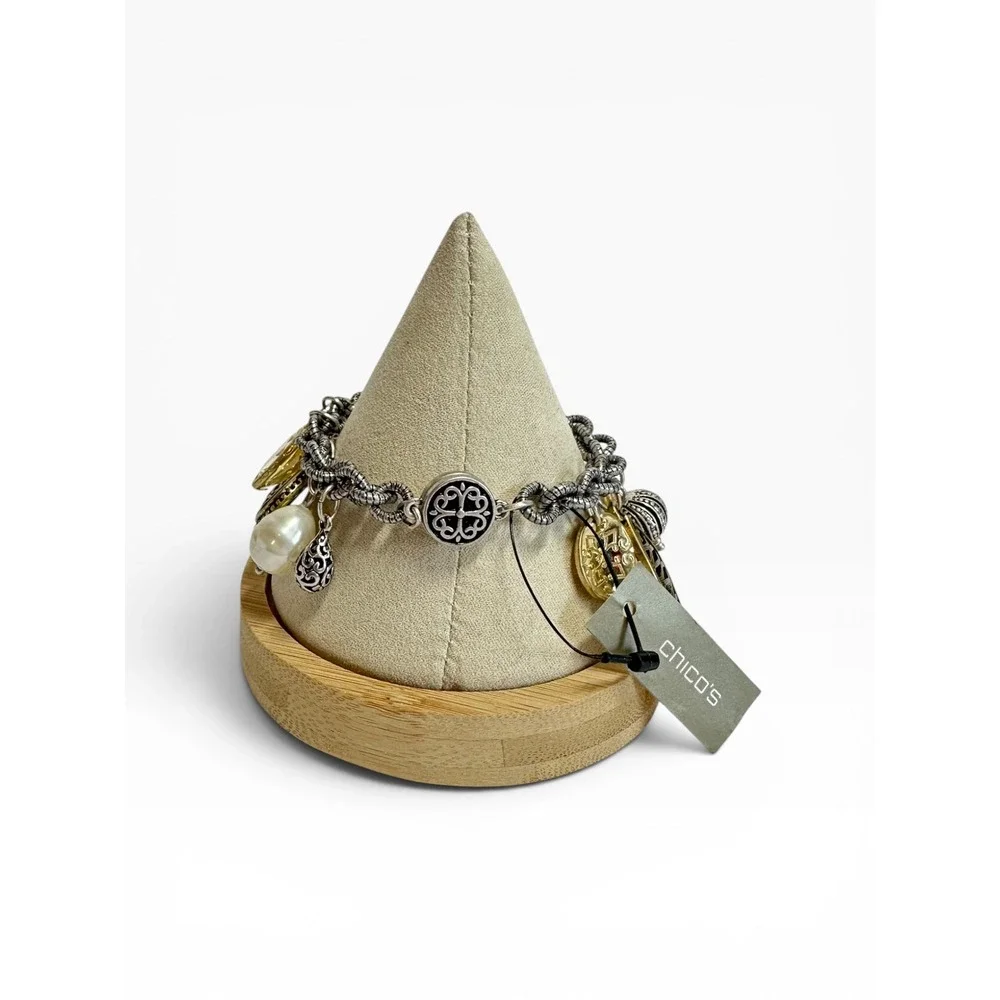 Chicos Charm 7